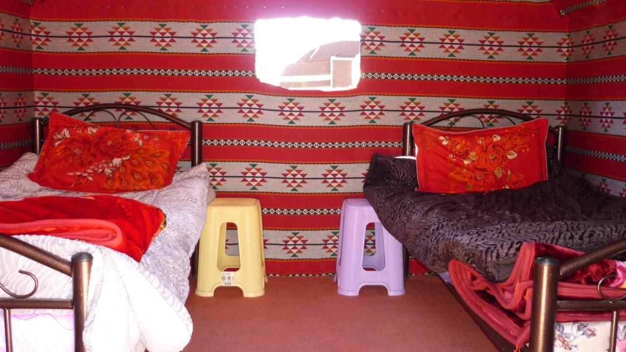 Desert Moon Camp Ваді-Рам Екстер'єр фото